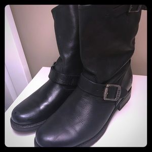 FRYE Veronica Short Boots